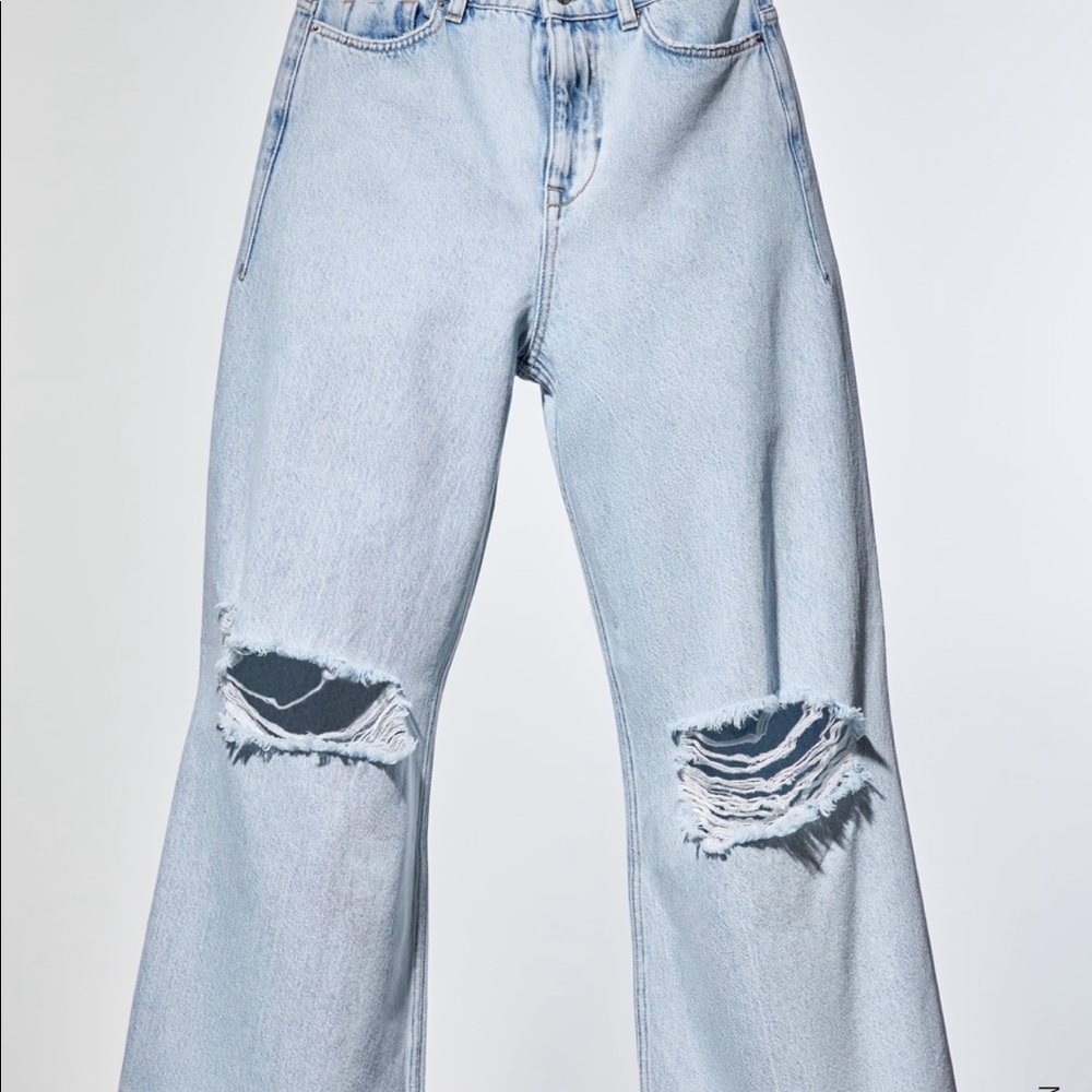Z1975 WIDE LEG RIPPED JEANS
